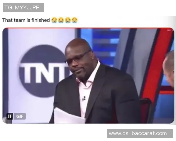 加班的马克西孤独奋战乔治和大帝相继离场引发热议